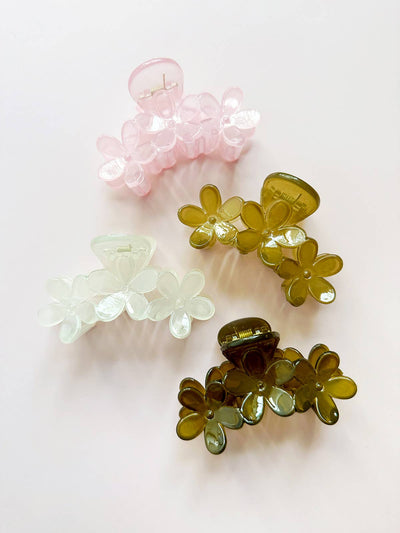 White Triple Floral Cluster Hair Claw Clips