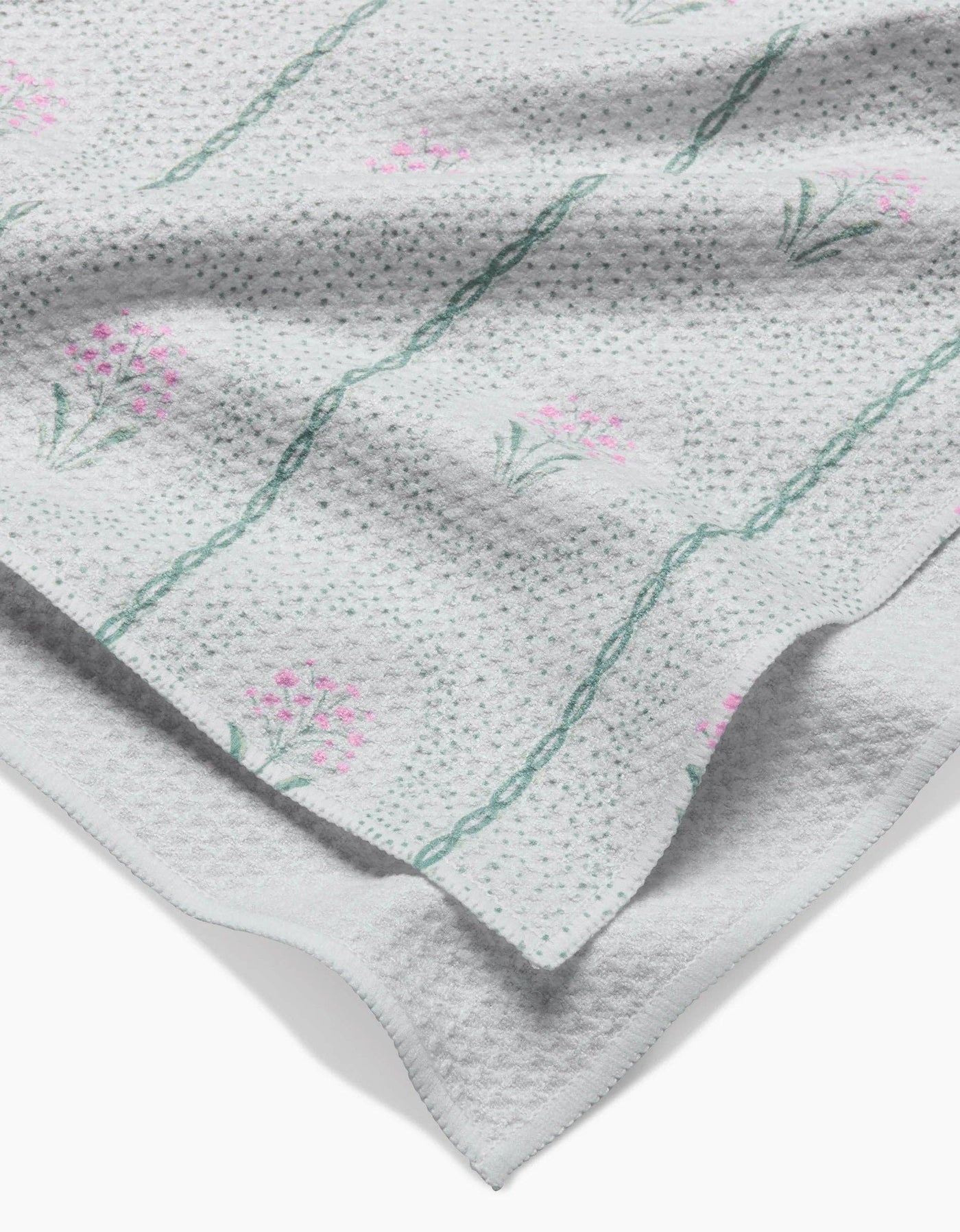 Cottage Dainty Spotted Tea Towel